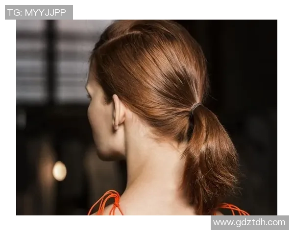 足球明星发型大比拼夸张造型女球迷时尚风潮引领潮流